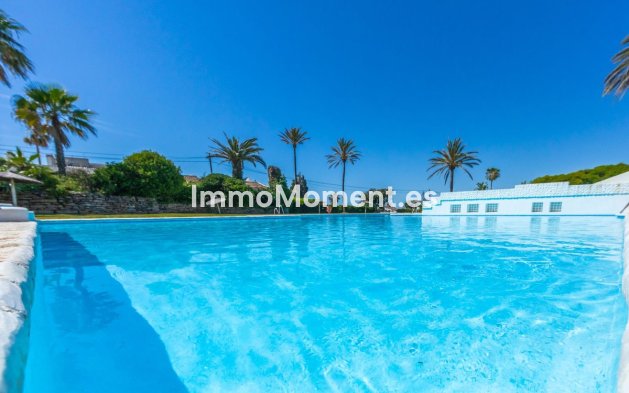 Bestaande woning - Vrijstaande villa - Estepona  - Estepona Centro