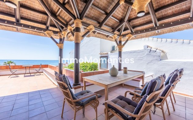 Bestaande woning - Vrijstaande villa - Estepona  - Estepona Centro