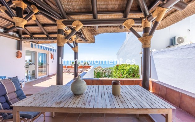 Bestaande woning - Vrijstaande villa - Estepona  - Estepona Centro