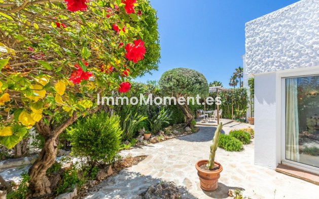 Bestaande woning - Vrijstaande villa - Estepona  - Estepona Centro