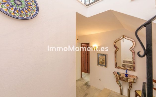 Bestaande woning - Vrijstaande villa - Estepona  - Estepona Centro