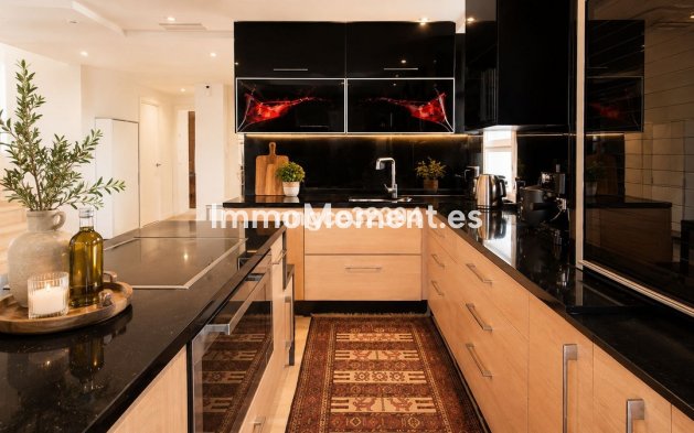 Bestaande woning - Appartement - Marbella - Nueva Andalucía