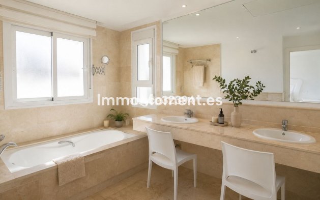 Bestaande woning - Appartement - Marbella - Nueva Andalucía