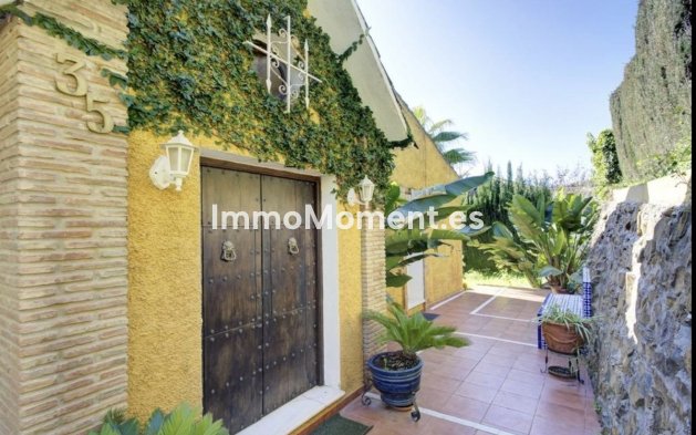 Bestaande woning - Vrijstaande villa - Marbella - El Rosario