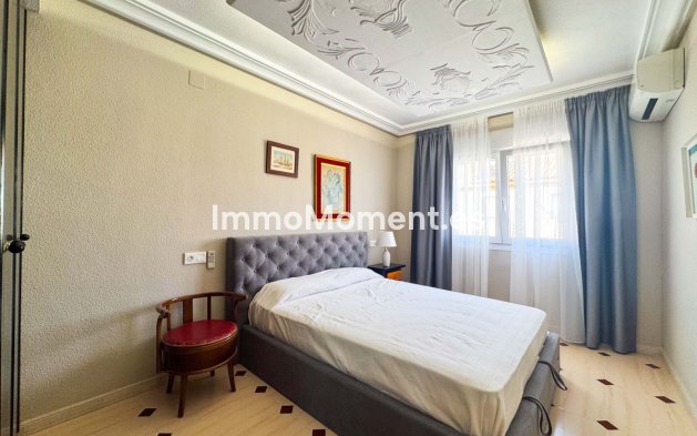 Bestaande woning - Rijtjeshuis - Torrevieja - Playa De La Mata