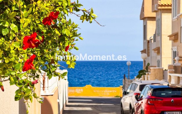 Bestaande woning - Rijtjeshuis - Torrevieja - Playa De La Mata