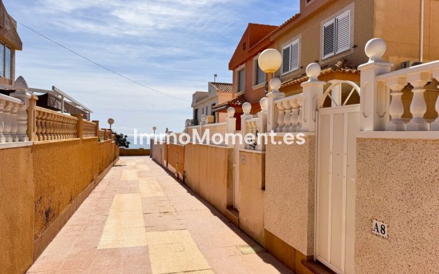 Bestaande woning - Rijtjeshuis - Torrevieja - Playa De La Mata