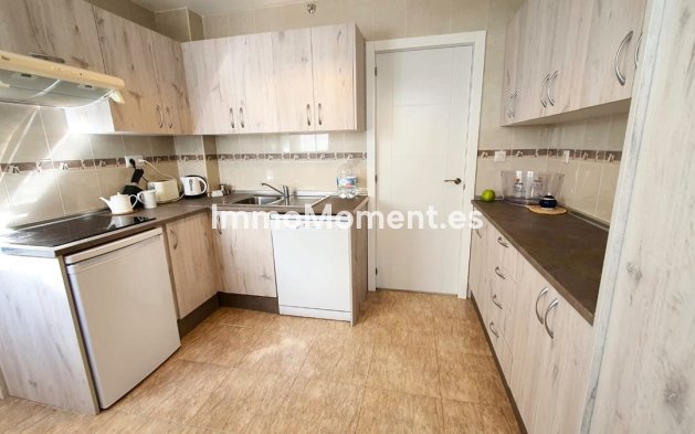 Resale - Apartment - Fuengirola - Fuengirola Centro
