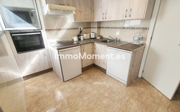 Resale - Apartment - Fuengirola - Fuengirola Centro
