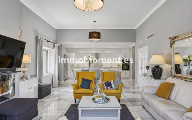 Wiederverkauf - Freistehende Villa - Marbella - Bahía de Marbella