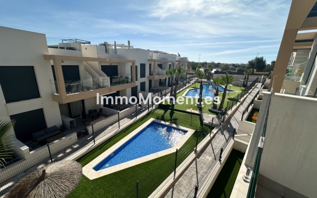 Resale - Apartment - Orihuela - Villamartín