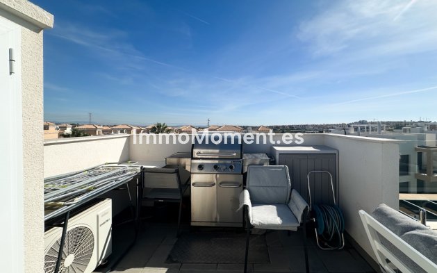 Resale - Apartment - Orihuela - Villamartín