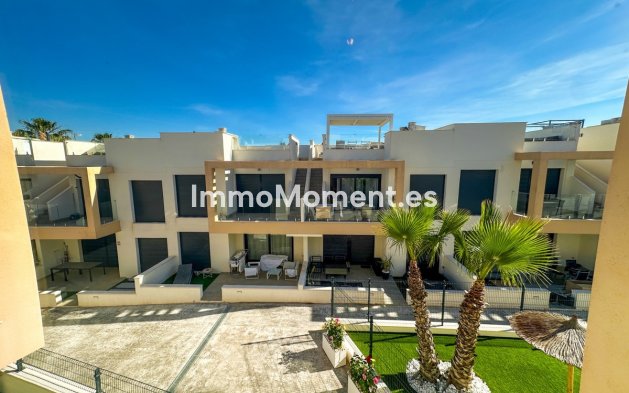 Resale - Apartment - Orihuela - Villamartín