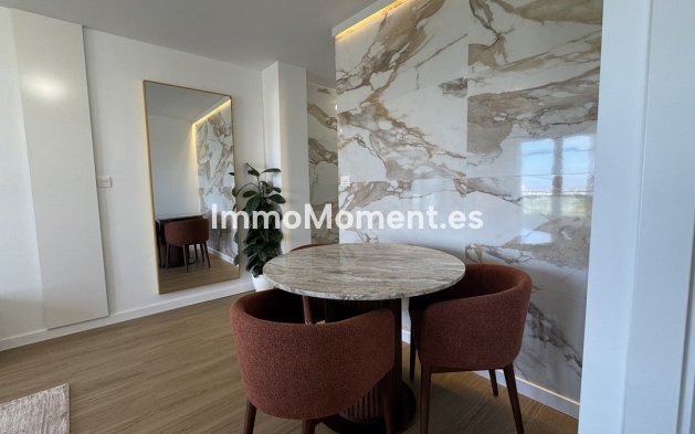 Resale - Apartment - Orihuela - Orihuela Costa