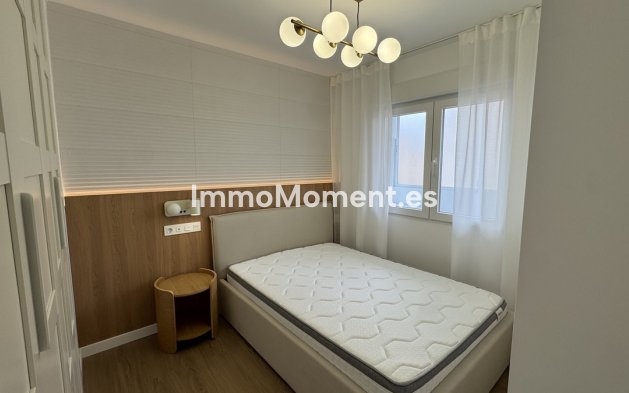 Resale - Apartment - Orihuela - Orihuela Costa