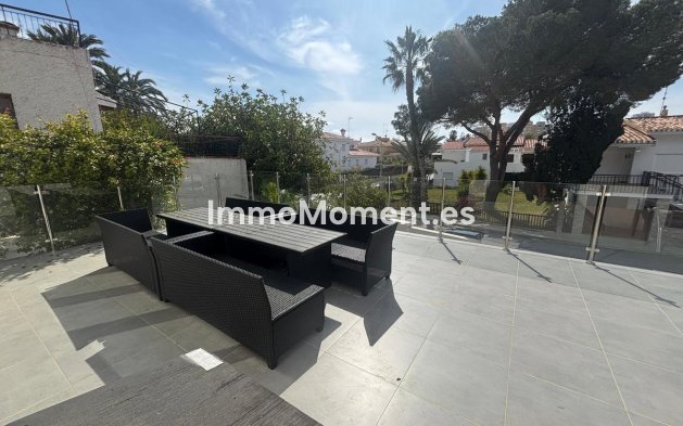 Wiederverkauf - Freistehende Villa - Orihuela - Dehesa de campoamor
