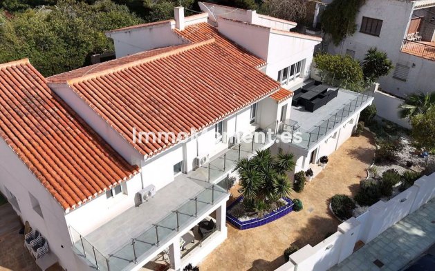 Wiederverkauf - Freistehende Villa - Orihuela - Dehesa de campoamor