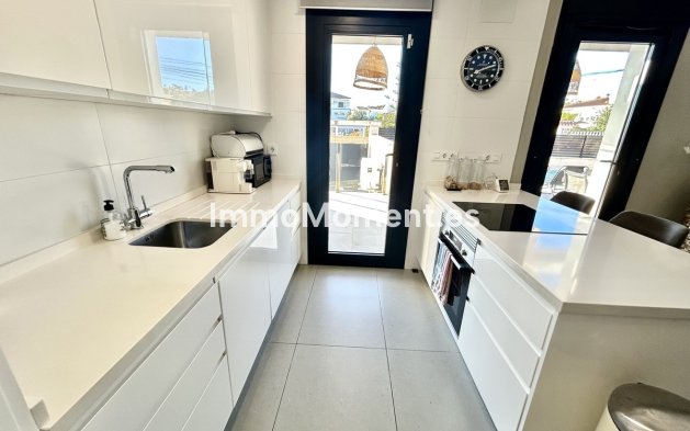 Resale - Detached villa - Orihuela - Los Balcones - Los Altos del Edén
