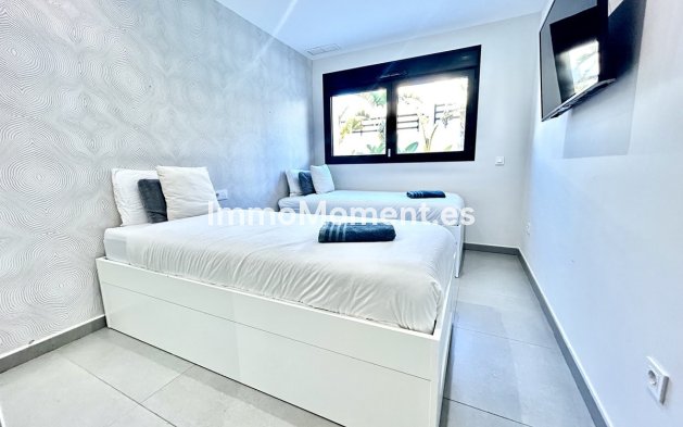 Resale - Detached villa - Orihuela - Los Balcones - Los Altos del Edén
