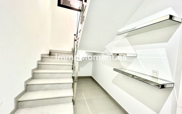 Resale - Detached villa - Orihuela - Los Balcones - Los Altos del Edén