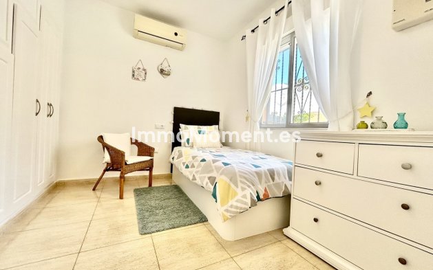 Wiederverkauf - Freistehende Villa - Orihuela - Los Altos