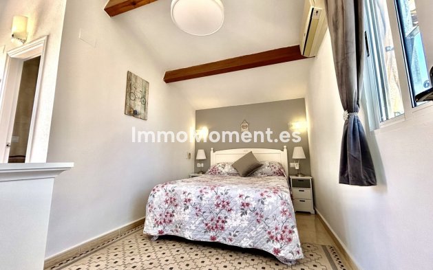 Wiederverkauf - Freistehende Villa - Orihuela - Los Altos