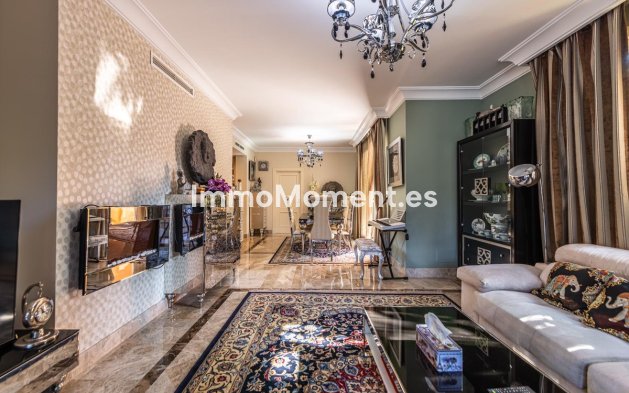 Wiederverkauf - Wohnung - Marbella - Nueva Andalucía