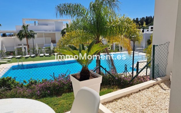 Resale - Apartment - Benahavís - Benahavís Centro