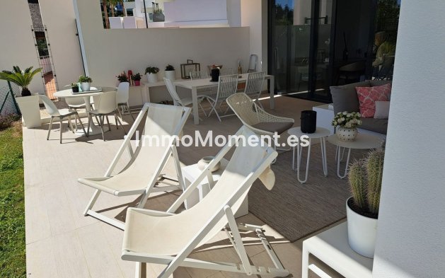 Resale - Apartment - Benahavís - Benahavís Centro