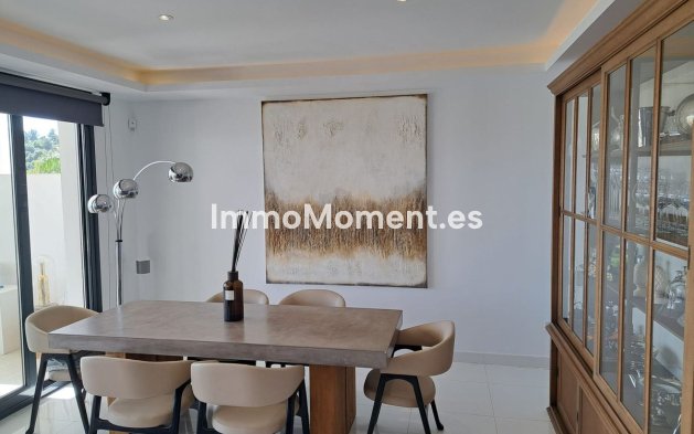 Resale - Apartment - Benahavís - Benahavís Centro