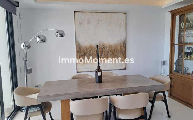 Resale - Apartment - Benahavís - Benahavís Centro