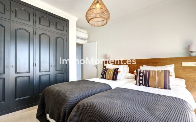 Reventa - Apartamento - Estepona  - Estepona Centro