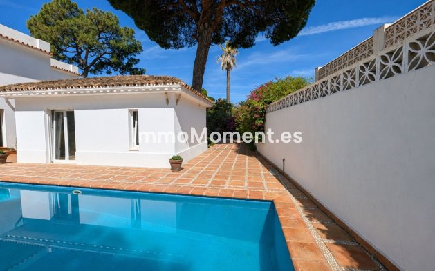Bestaande woning - Vrijstaande villa - Marbella - El Rosario