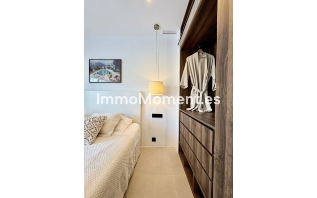 Resale - Apartment - Benahavís - La Quinta