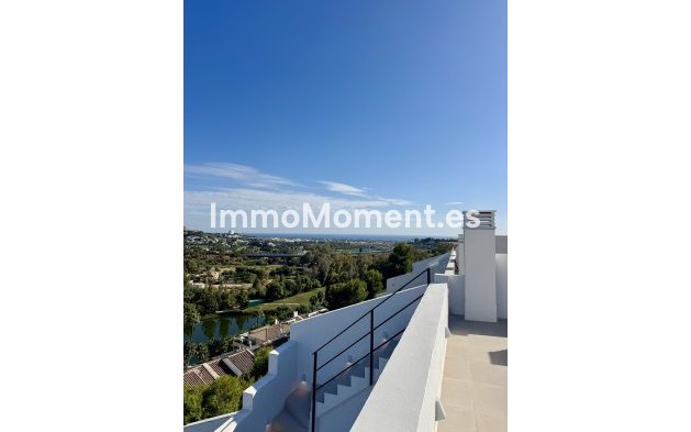 Resale - Apartment - Benahavís - La Quinta