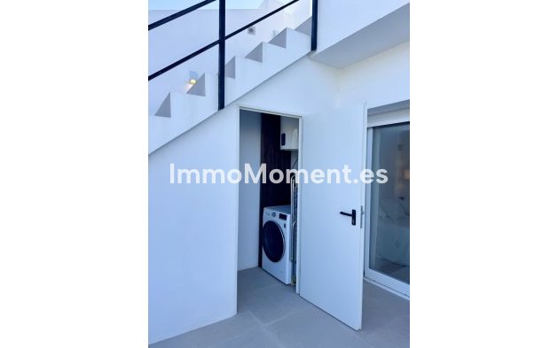 Resale - Apartment - Benahavís - La Quinta