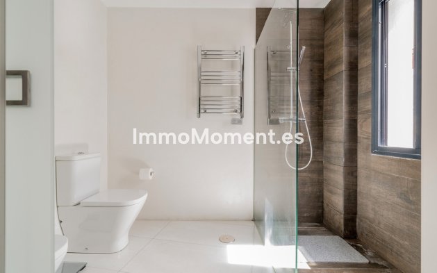 Resale - Apartment - Marbella - Puerto de Cabopino