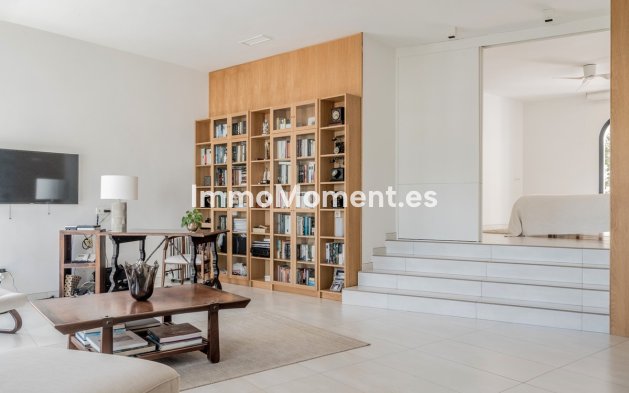 Resale - Apartment - Marbella - Puerto de Cabopino