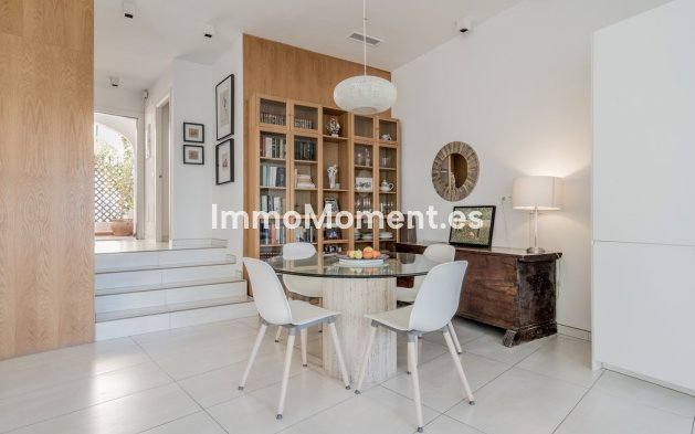 Resale - Apartment - Marbella - Puerto de Cabopino