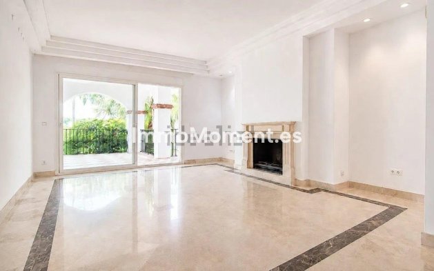 Resale - Apartment - Marbella - Nagüeles