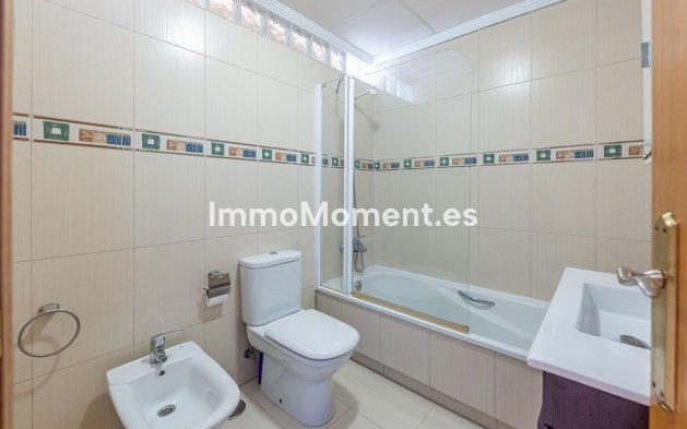 Resale - Townhouse - Inland  - Coín