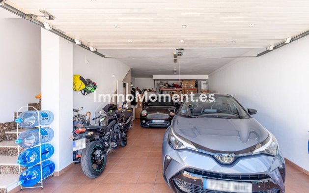 Resale - Townhouse - Inland  - Coín