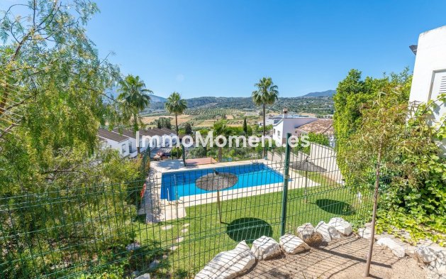 Resale - Townhouse - Inland  - Coín