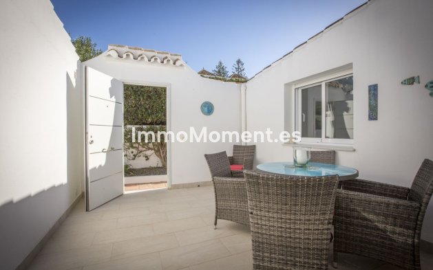 Resale - Detached villa - Marbella - Nueva Andalucía