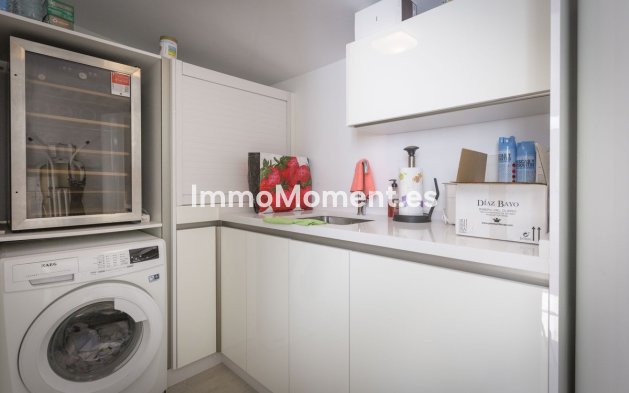 Resale - Detached villa - Marbella - Nueva Andalucía