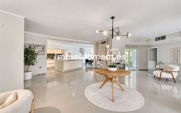 Reventa - Villa independiente - Benahavís - Benahavís Centro