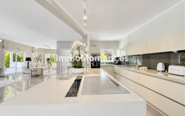 Reventa - Villa independiente - Benahavís - Benahavís Centro