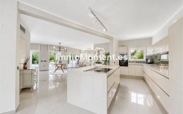 Reventa - Villa independiente - Benahavís - Benahavís Centro