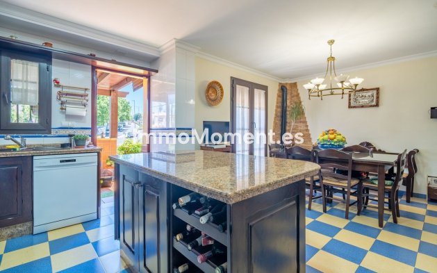 Resale - Detached villa - Inland  - Churriana