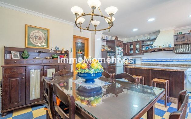 Resale - Detached villa - Inland  - Churriana